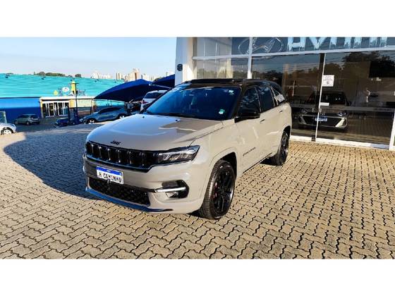 JEEP COMMANDER 2.0 HURRICANE 4 TURBO GASOLINA BLACKHAWK AT9